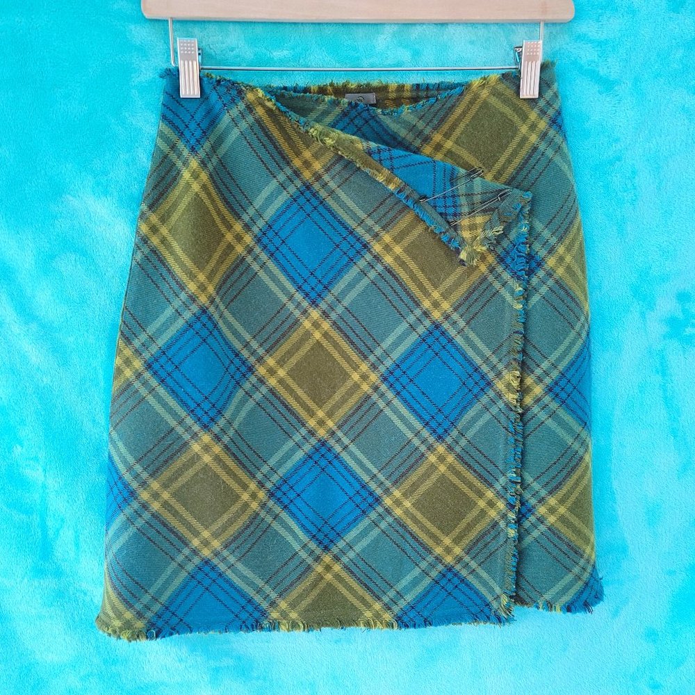 Gorgeous vintage green & blue plaid wrap mini skirt size small